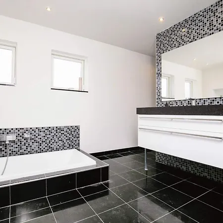 8 Person In Bogense-by Traum *